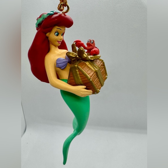 Disney’s Little Mermaid Ariel with Sebastian ornament - Picture 2 of 3